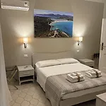 לינה וארוחת בוקר Casa Tacconi 3*